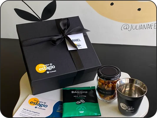Kit corporativo produzido pela Surpresa tem hora